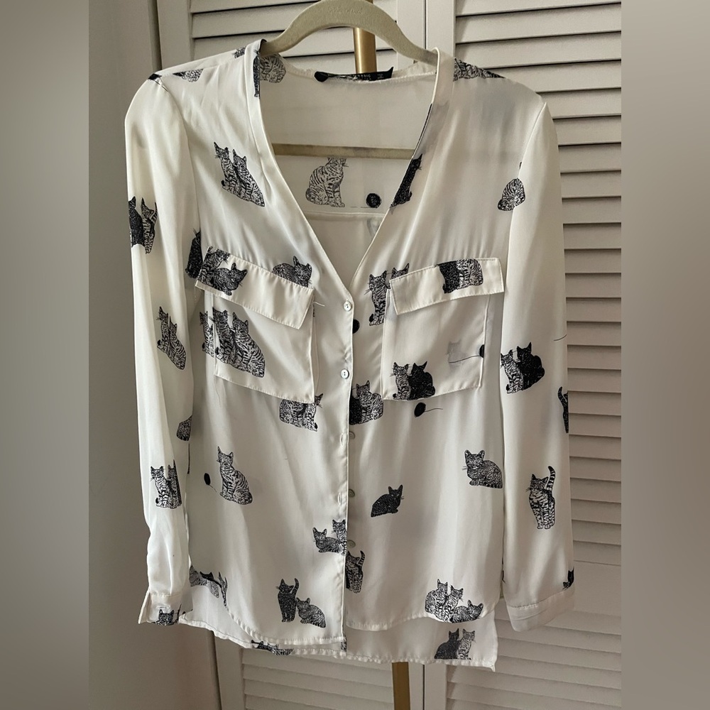 Zara White Blouse with Black Cat Print size XS